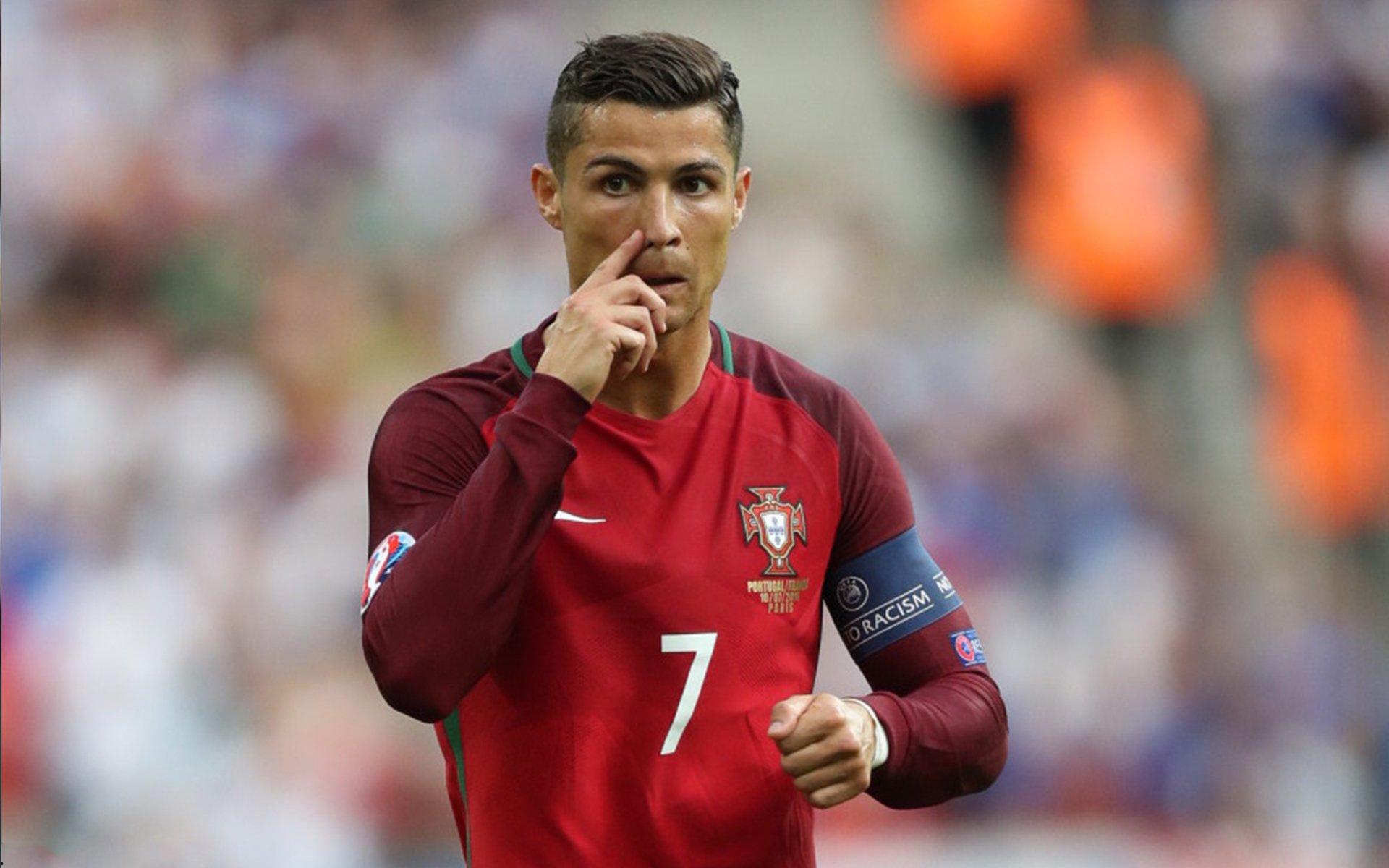 国米官方为小图拉姆庆生 28岁生日视频展现锋线全能风采