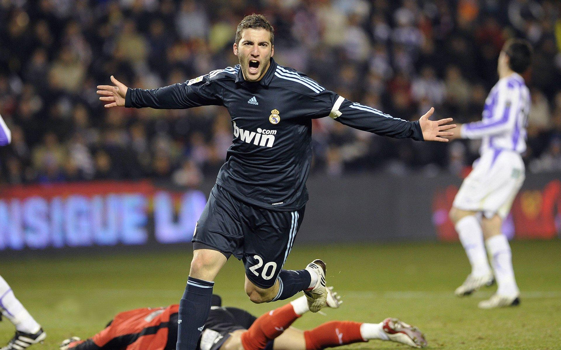 阿莱格里曾有意基恩补强锋线 莫雷托揭秘尤文最终选择菲尔克鲁格内幕